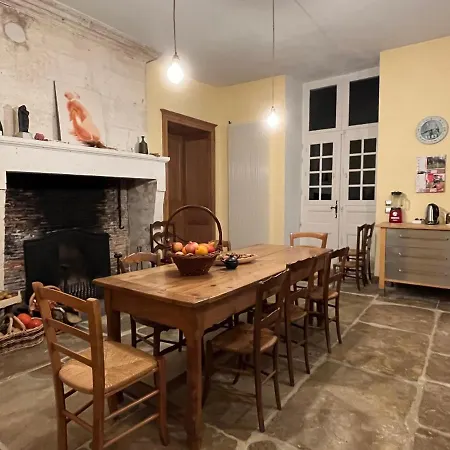 Chateau De Caractere Avec Piscine Au Coeur Du Perigord Semesterbostad *