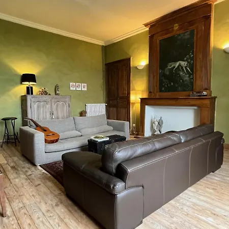 בית נופש Chateau De Caractere Avec Piscine Au Coeur Du Perigord