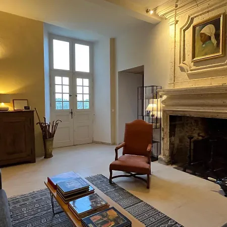 בית נופש Chateau De Caractere Avec Piscine Au Coeur Du Perigord Saint-Martial-Viveyrol