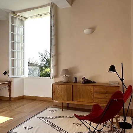 Chateau De Caractere Avec Piscine Au Coeur Du Perigord Feriehus Saint-Martial-Viveyrol