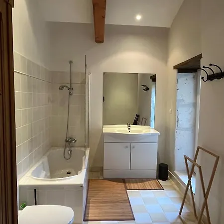 Feriehus Chateau De Caractere Avec Piscine Au Coeur Du Perigord Saint-Martial-Viveyrol