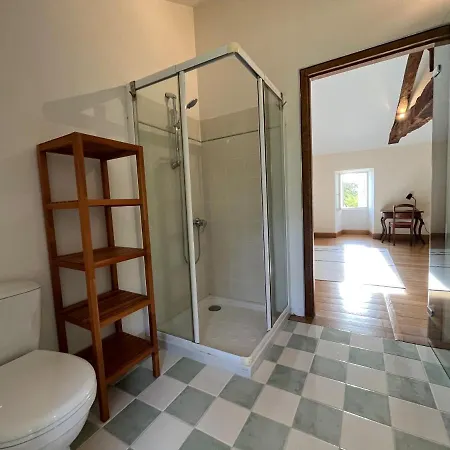 Chateau De Caractere Avec Piscine Au Coeur Du Perigord