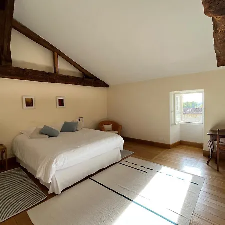 Feriehus Chateau De Caractere Avec Piscine Au Coeur Du Perigord