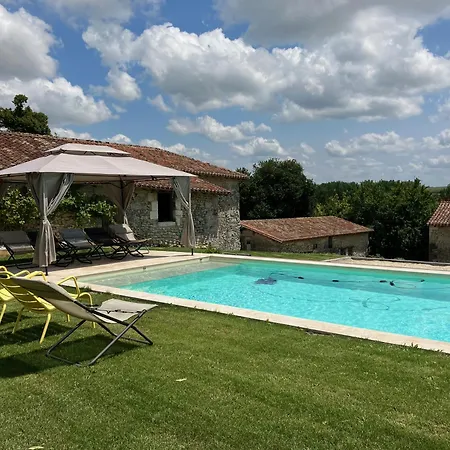 Chateau De Caractere Avec Piscine Au Coeur Du Perigord Saint-Martial-Viveyrol